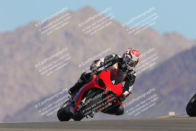 media/Oct-01-2023-SoCal Trackdays (Sun) [[4c570cc352]]/Turn 9 Set 1 (950am)/